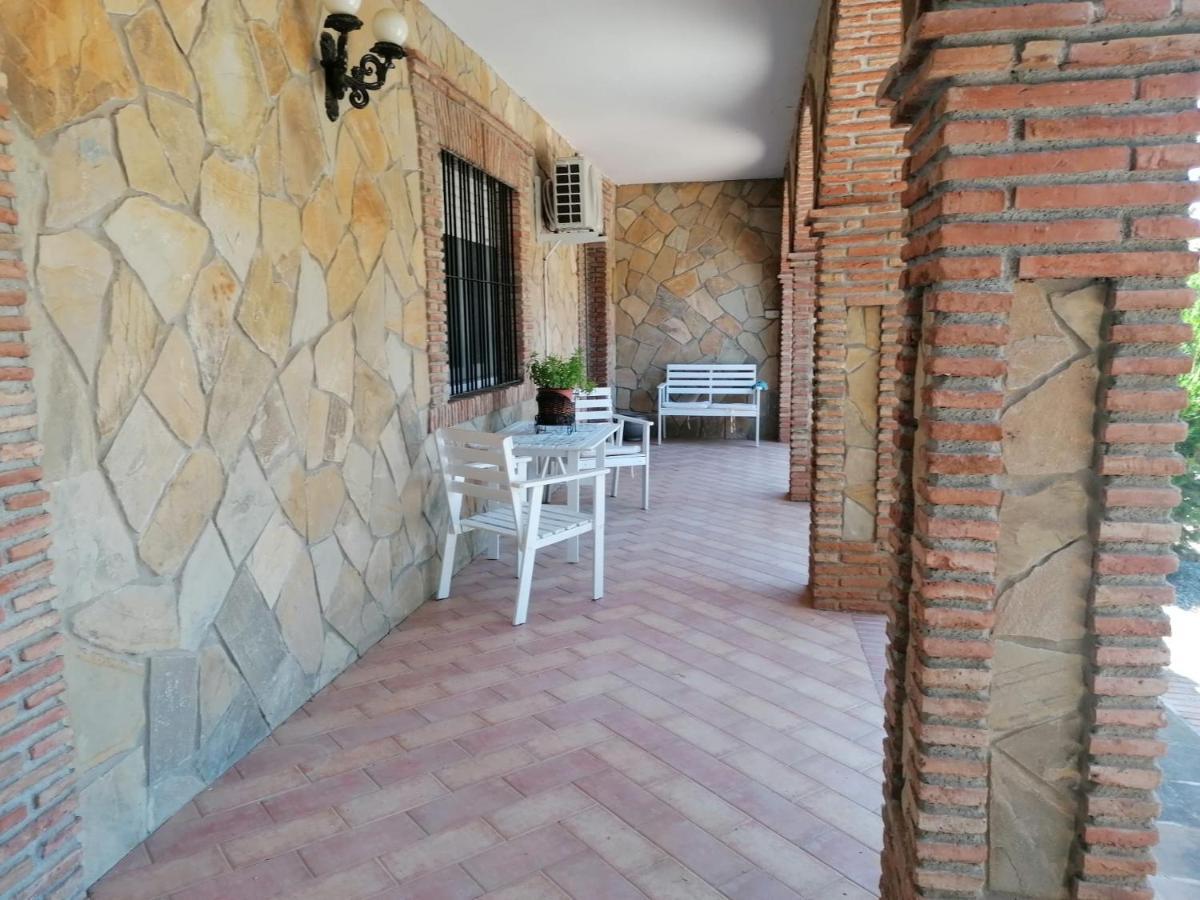 Villa Charming House With Pool & Barbecue à Valle de Abdalagís Extérieur photo
