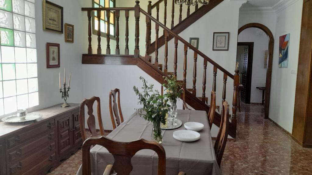 Villa Charming House With Pool & Barbecue à Valle de Abdalagís Extérieur photo