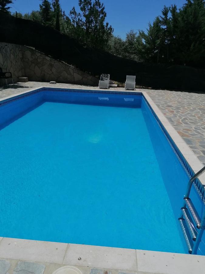 Villa Charming House With Pool & Barbecue à Valle de Abdalagís Extérieur photo
